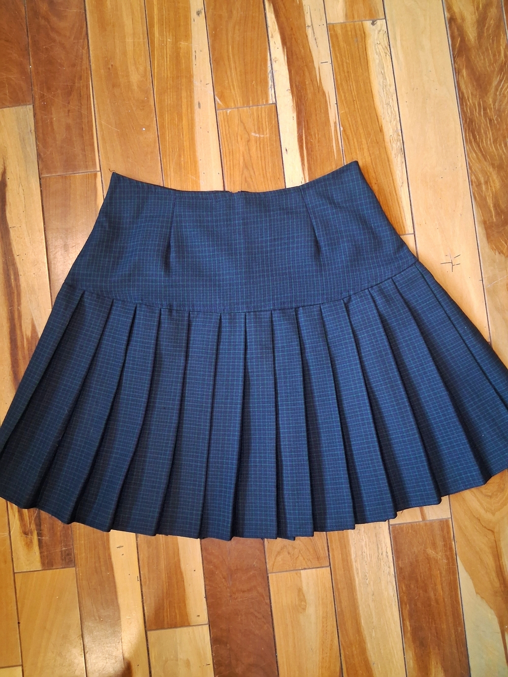 Vintage 90s Two Roads Pleated Plaid Mini Skirt – Made in Canada 🇨🇦